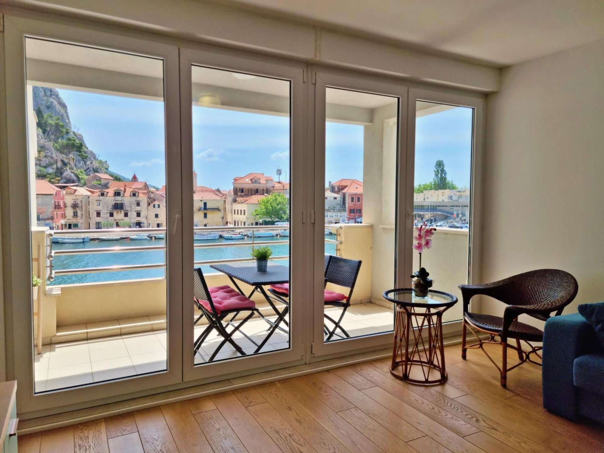 Apartamento Mitra Zonata Blue Omiš Exterior foto